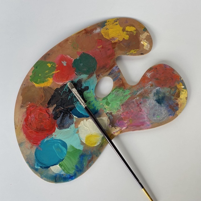 ARTIST'S PALETTE, Medium Wooden (Coloured Paint)